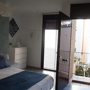 luminoso-y-coqueto-apartamento-en-malaga.es-andalucia.com/